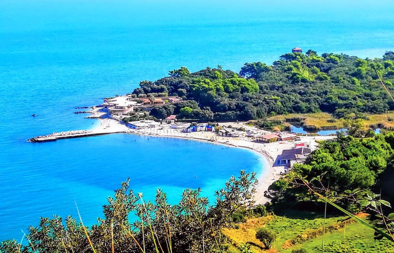Agriturismo Rosa Antica Monte San Vito Ngoại thất bức ảnh